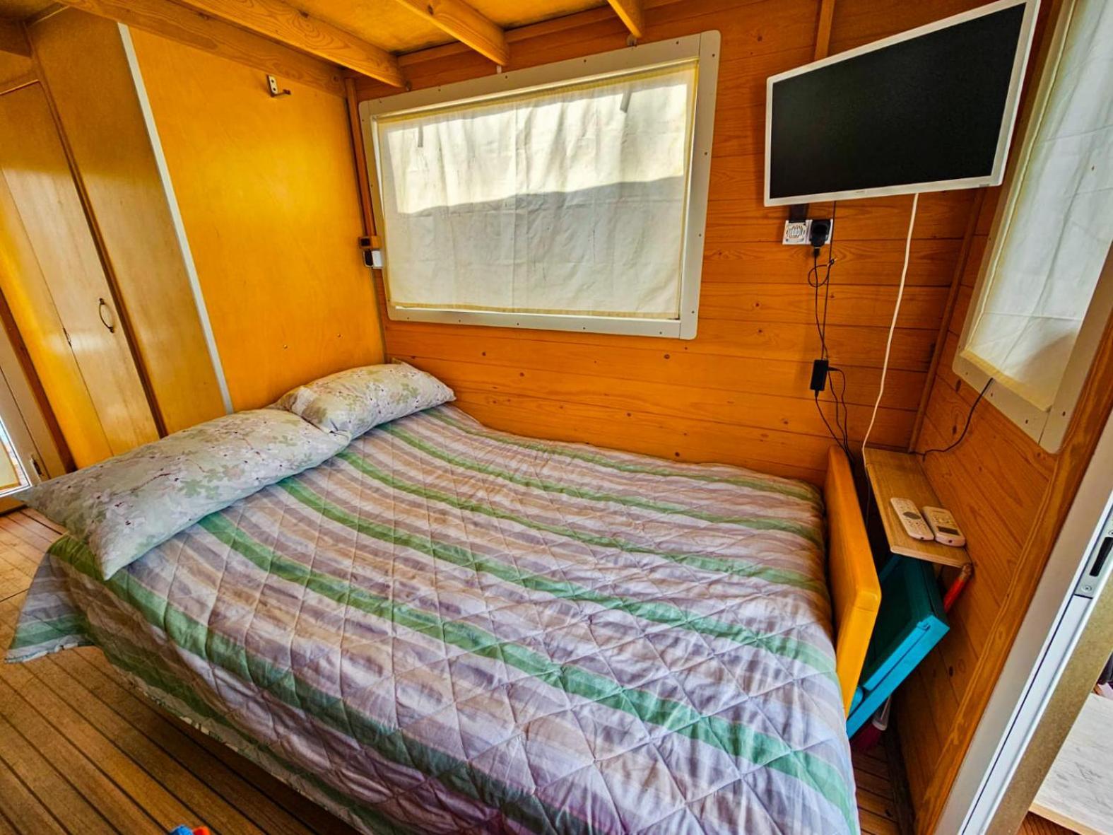 Filipp'S House Boat Hotel Alghero Bagian luar foto